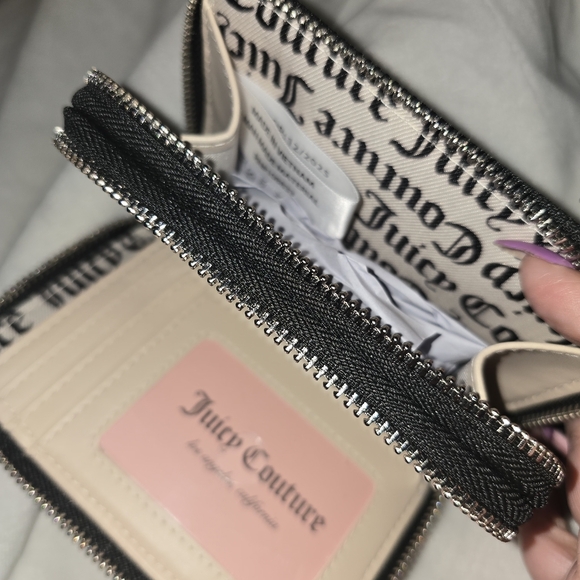 Nwt Juicy Double Zip Wallet - Picture 3 of 3